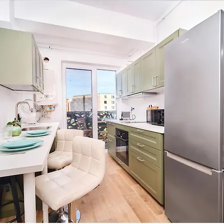 Velora Residence, Modern 2 Apartment, Underground Free Parking, Fast Wi-fi, Great Location, Self Check In, Free Cancelation Appartement Timişoara