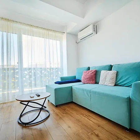 Velora Residence, Modern 2 Apartment, Underground Free Parking, Fast Wi-fi, Great Location, Self Check In, Free Cancelation Appartement