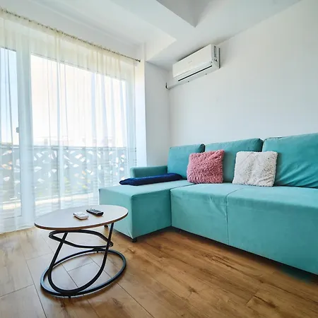 Velora Residence, Modern 2 Apartment, Underground Free Parking, Fast Wi-fi, Great Location, Self Check In, Free Cancelation *